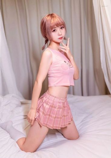 天降女子第一季在线观看_BD英语在线手机播放